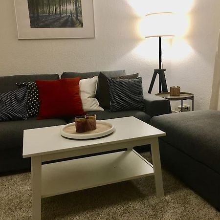 Schoene 2-Zimmerwohnung, 10 Geh-Minuten Zum Strand تيميندورفير ستراند المظهر الخارجي الصورة